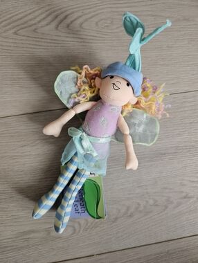 NWT 2001 Manhattan Toys Beneath The Leaf 7" Plush Fairy Doll